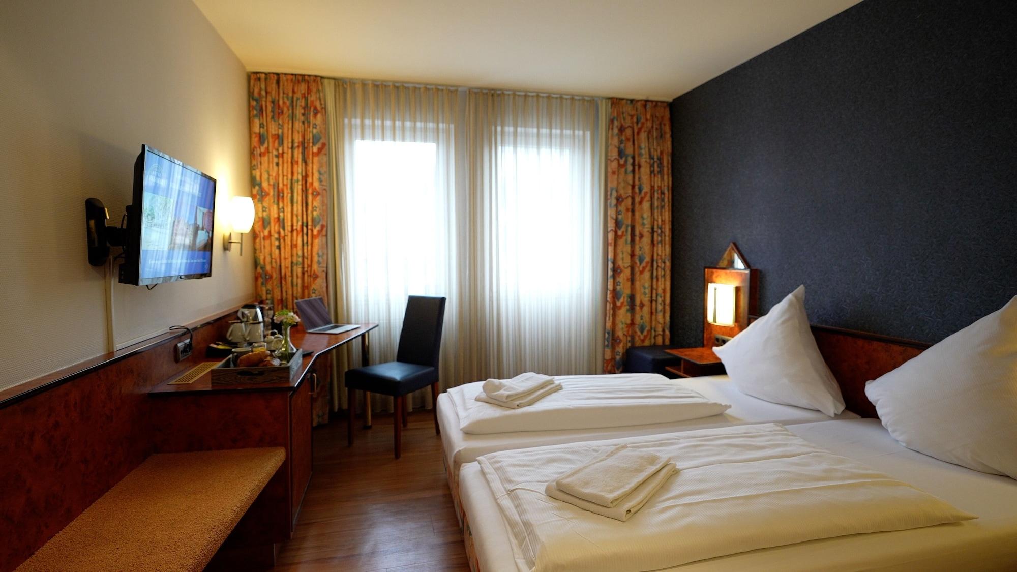 Hotel Miramar Am Roemer Frankfurt am Main Exterior photo